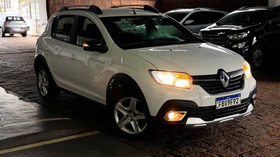 RENAULT SANDERO 1.0 12V SCE FLEX S EDITION MANUAL RENAULT SANDERO 1.0 12V SCE FLEX S EDITION MANUAL